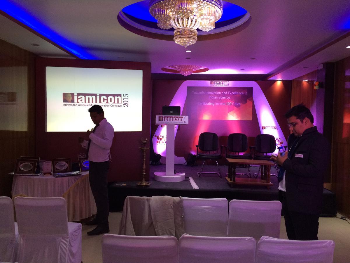 Hotel Platinum Plaza Rohtak Buitenkant foto